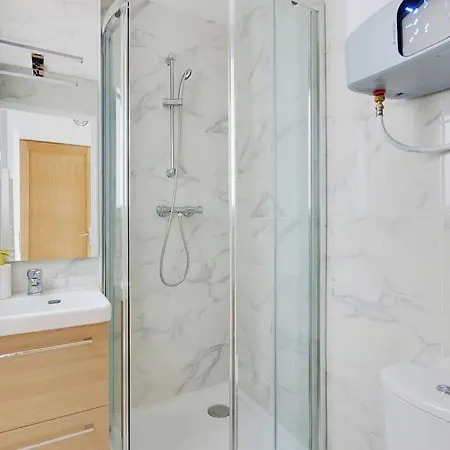 Appartement Suite Aux Portes De Paris Clichy Exterior foto