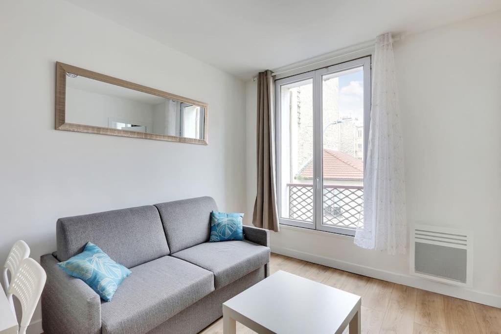 Aux Portes De Paris Apartment